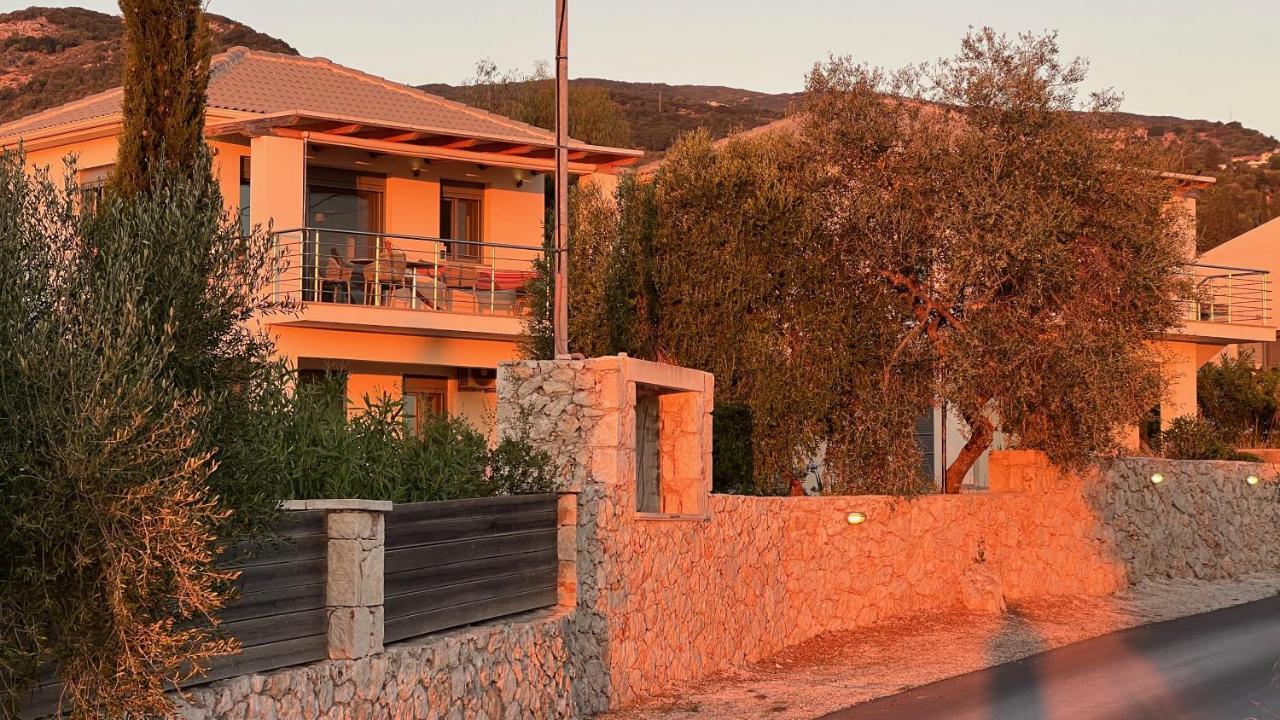 Luxurious Villa At A Unique Spot アギオス・ニコラオス エクステリア 写真