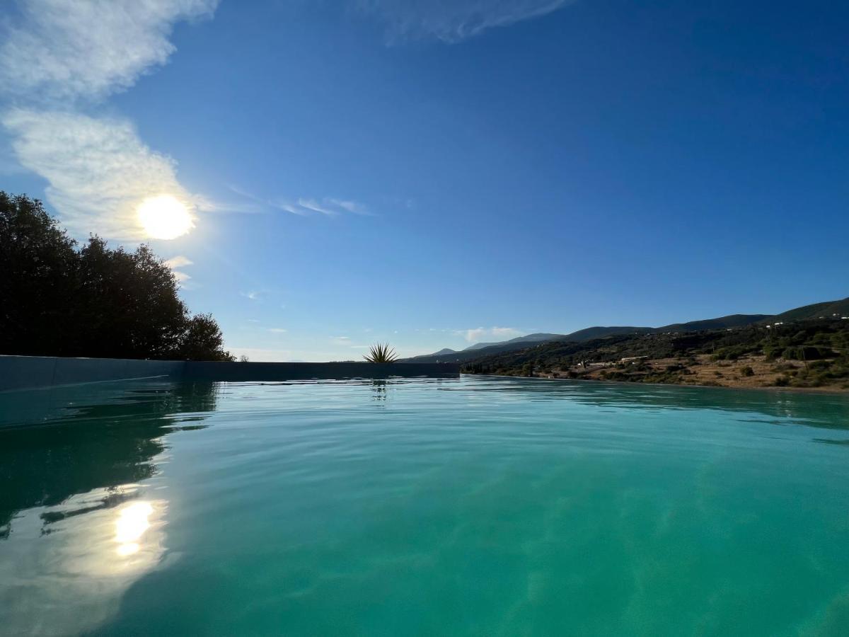 Luxurious Villa At A Unique Spot アギオス・ニコラオス エクステリア 写真