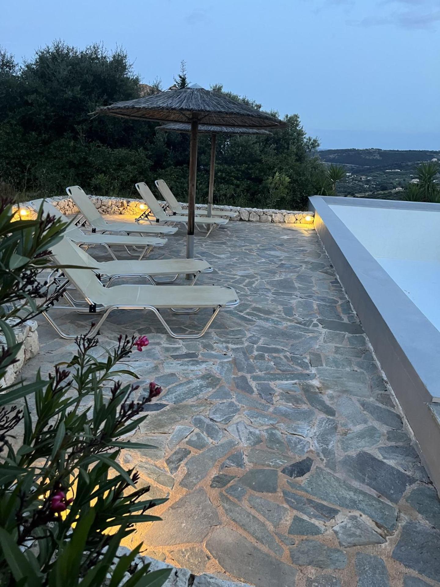 Luxurious Villa At A Unique Spot アギオス・ニコラオス エクステリア 写真